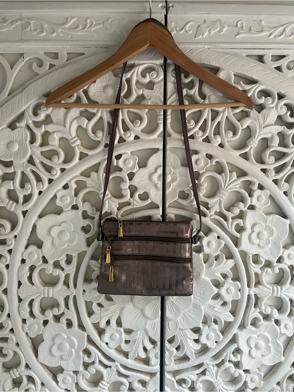 Vintage Due Fratelli Bronze Genuine Leather Crossbody Bag Made in Canada